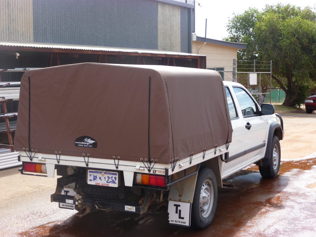 Roll Tarp for a Grain Tipper